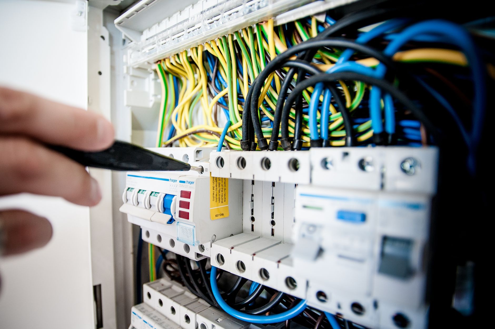 Électricien à Le Gosier